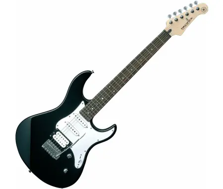 Prezzo Scontato Yamaha Pacifica 112V Black