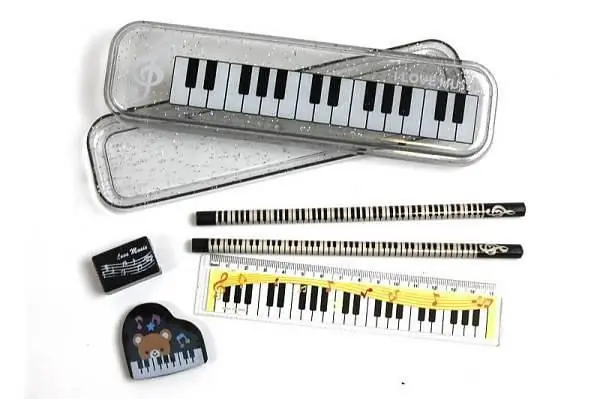 Promozione Esclusiva Luke & Daniel MG-27 set cartoleria matite gomme temperino astuccio - colore bianco
