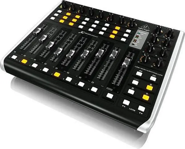 Behringer X-TOUCH COMPACT - controller DAW Prezzo Di Fabbrica