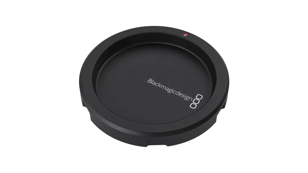 Offerta Capuchon de protection Blackmagic pour boîtier de caméra avec connexion B4