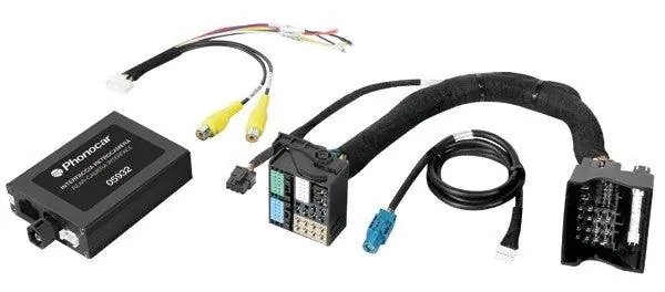 Phonocar 05932 Interfaccia retrocamere universali su autoradio Volkswagen, Seat, Audi A Buon Prezzo